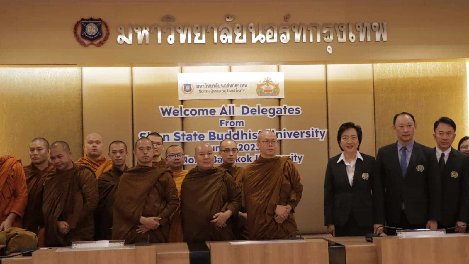 A Delegation from SSBU Visit Three Universities in Thailand